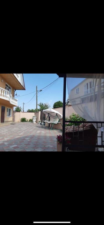 Гостевой Дом Анастасия Sochumi Exterior foto
